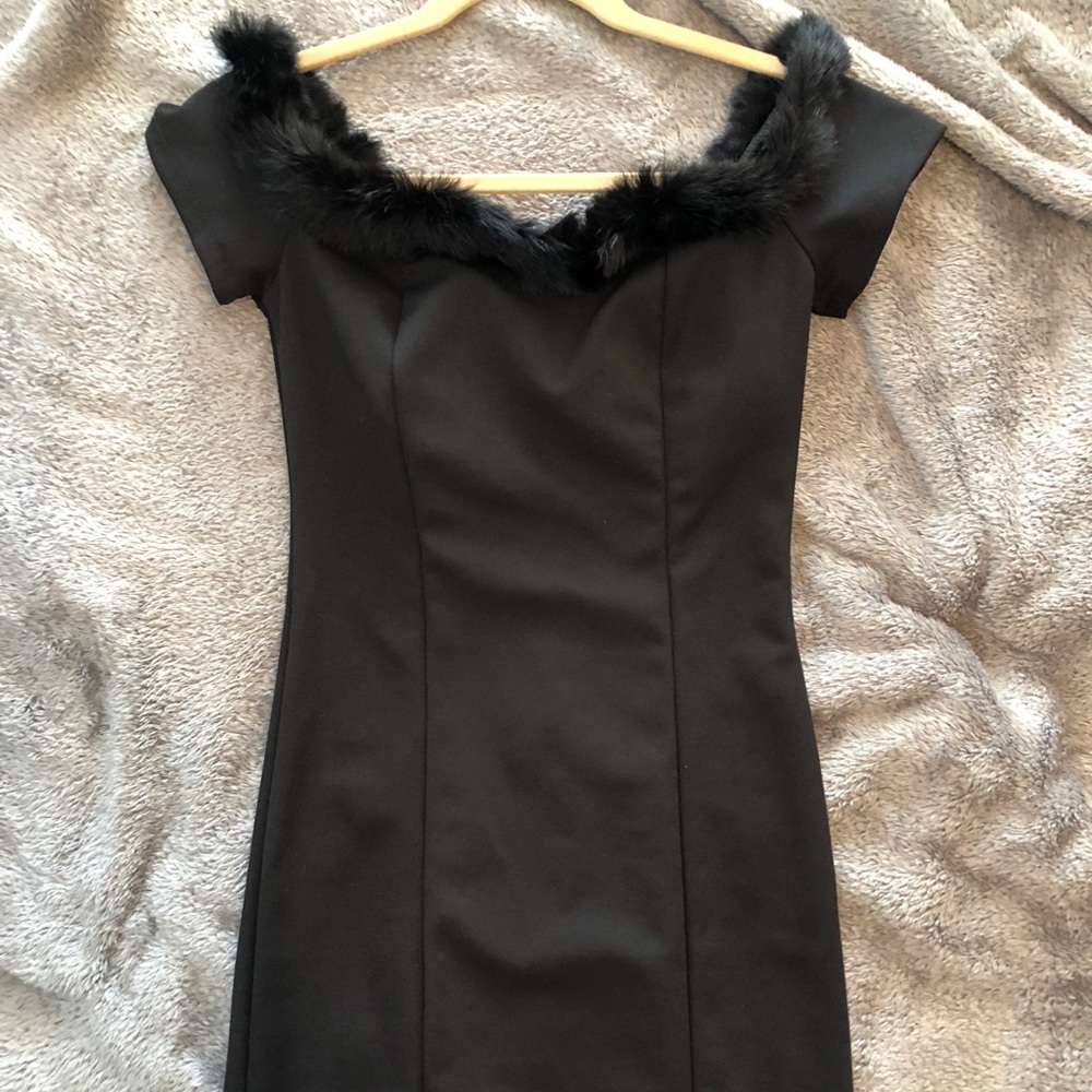 Mini Dress with faux fur